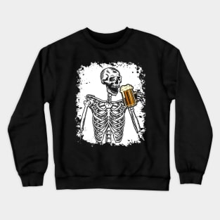Halloween Shirt Beer Drinking Skeleton Skull Crewneck Sweatshirt